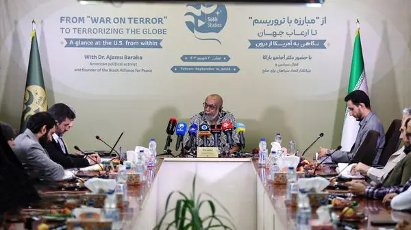 نشست «از مبارزه با تروریسم تا ارعاب جهان؛ نگاهی به آمریکا از درون»