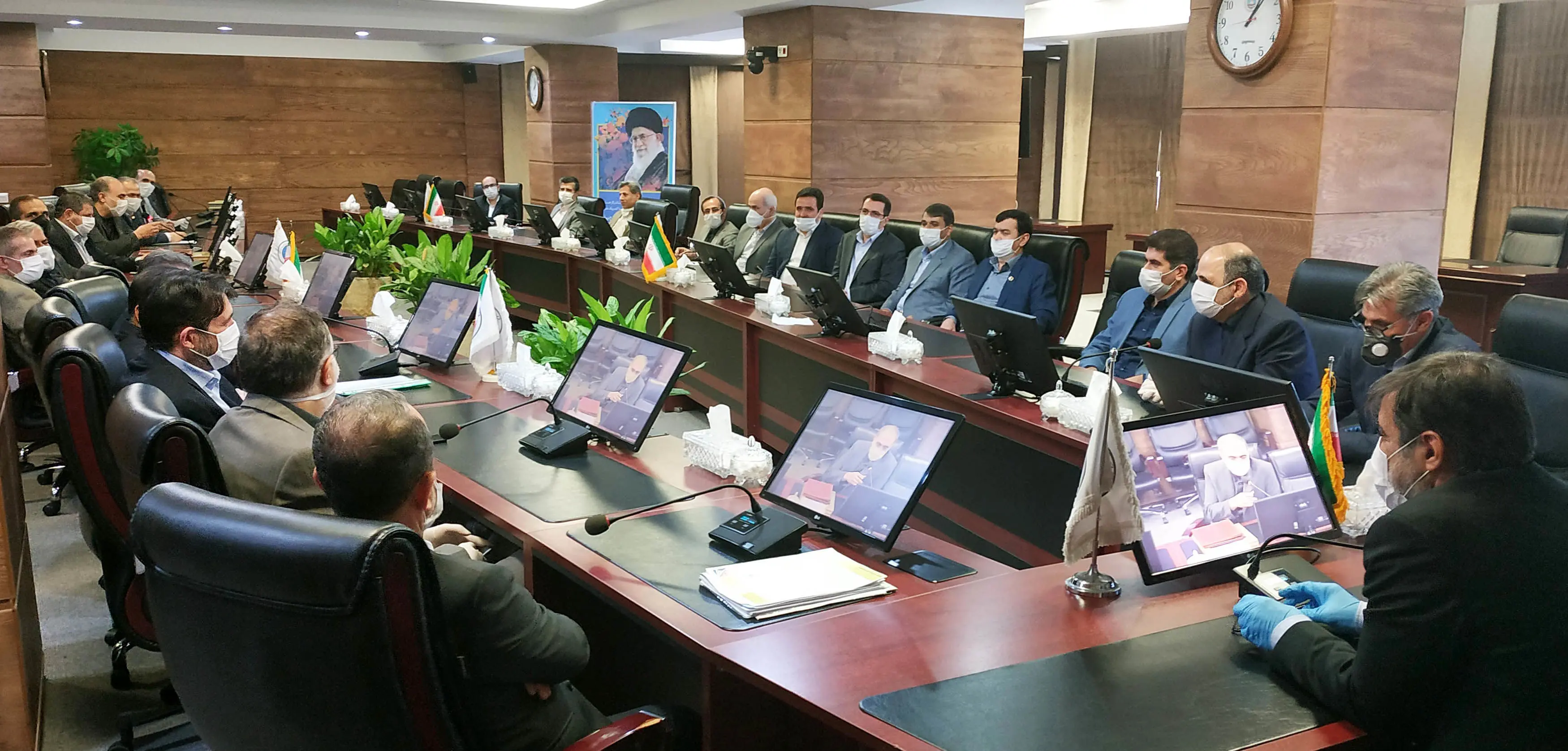 معارفه و تکریم در دو معاونت بیمه ایران
