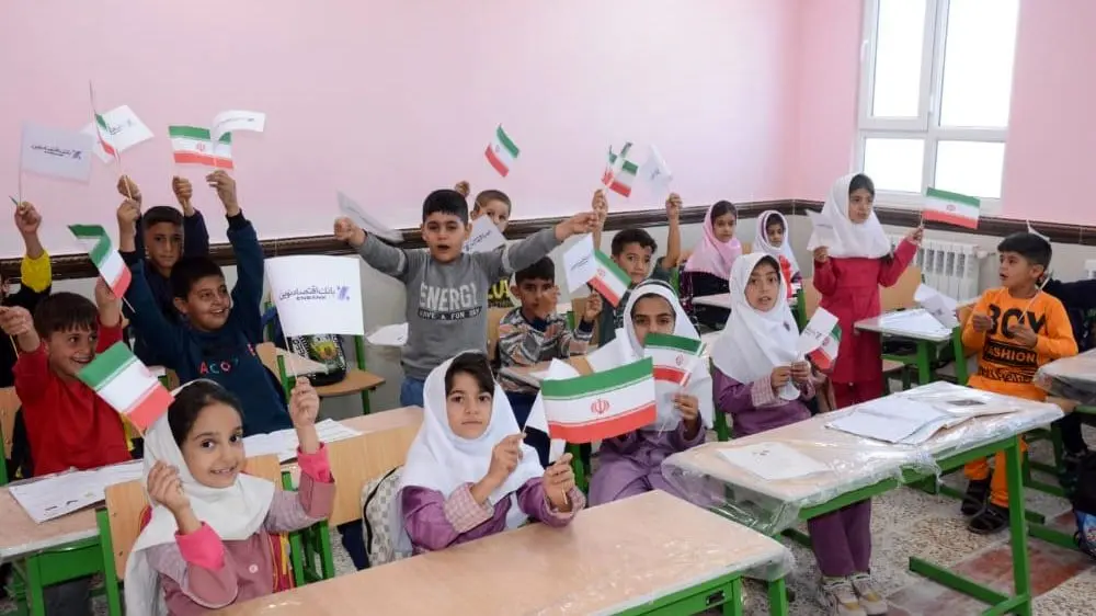 مدرسه بانک اقتصادنوین در روستای نائب کندی ماکو افتتاح شد 