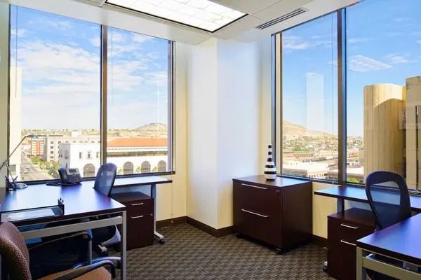 بهره‌مندی مشتریان برتر بانک سامان از خدمات دفاتر کار بین‌المللی  
