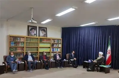 اصلاح فرهنگ مصرف آب و برق وظیفه شرعی و ملی است