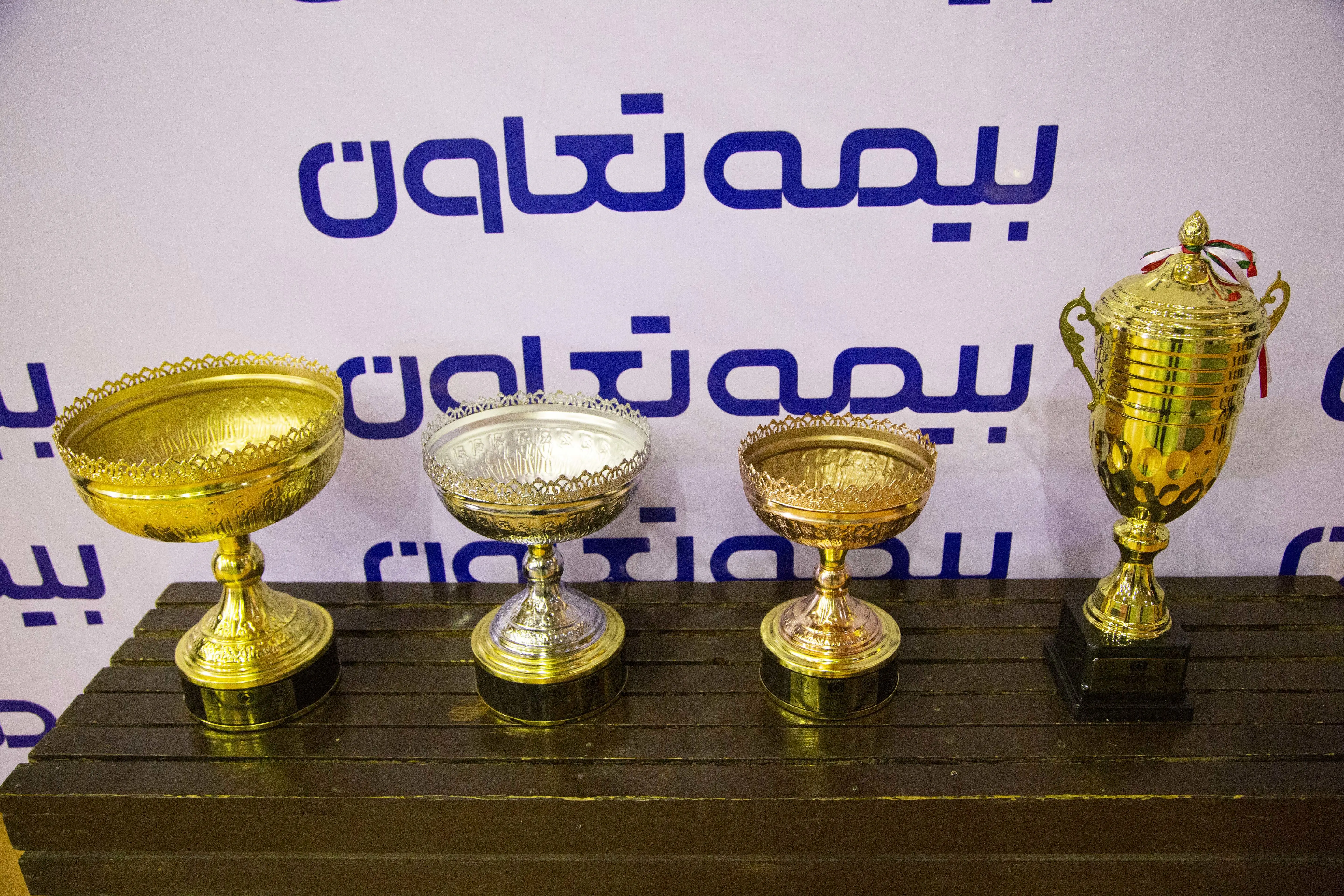 تعاون قهرمان شد