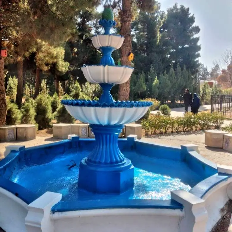 رنگ آمیزی سه هزار و ۵۰۰ عدد مبلمان شهری کمتر از یک ماه