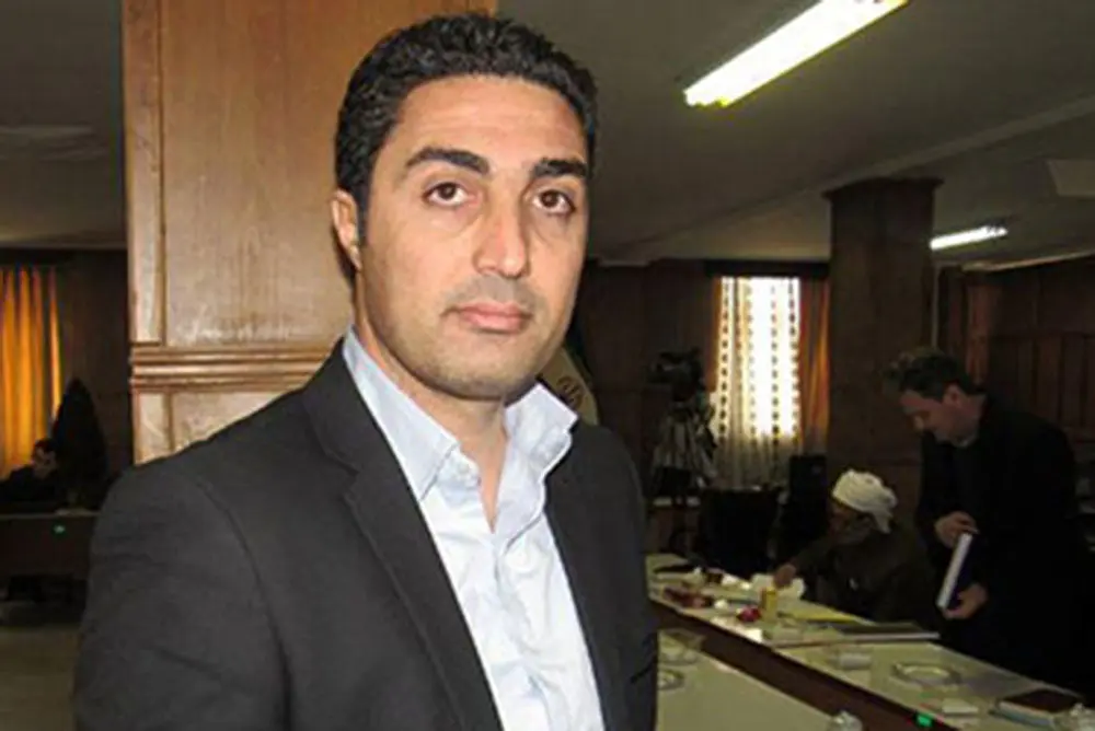 انتخابات اتاق بازرگانی و شورای عالی بیمه زیر ذره بین کمیسیون اقتصادی مجلس قرار دارد/ اگر تخلفی صورت بگیرد برخورد می کنیم 