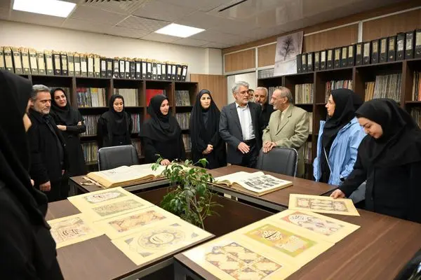 افتتاح کتابخانه جدید منطقه یک با بیش از 120 هزار جلد کتاب و مجله

