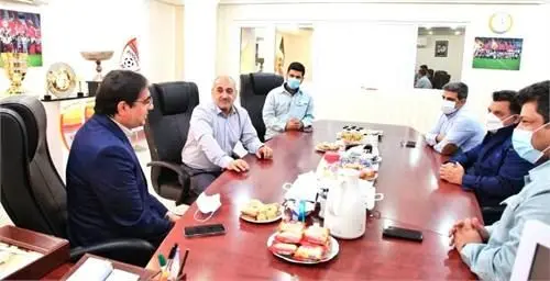 دیدار قائم مقام مدیرعامل فولاد خوزستان در امور ستادی و مسئولیت های اجتماعی با مدیرعامل باشگاه فولاد خوزستان
