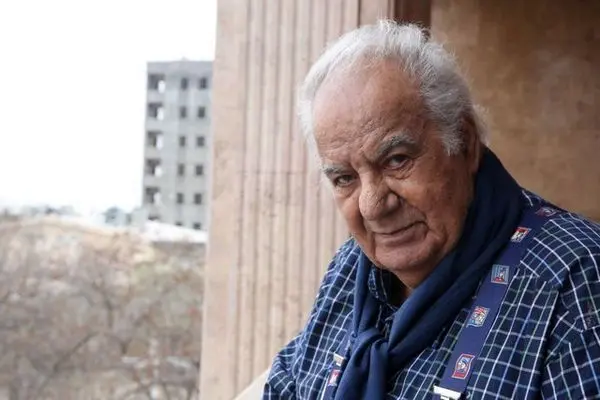 تصویری دیده نشده از کودکی ناصرخان ملک مطیعی+عکس