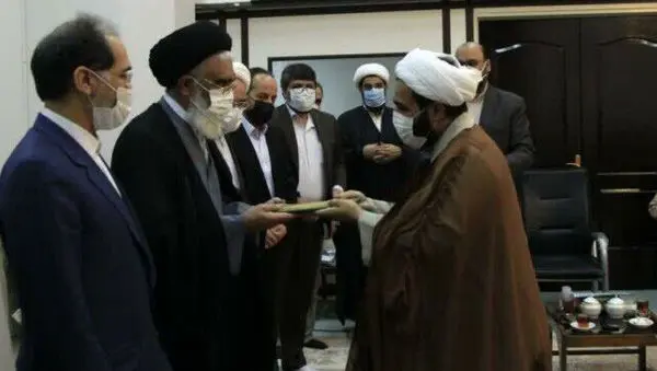 فردوی قم به عنوان روستای قرآنی نمونه کشور انتخاب شد

