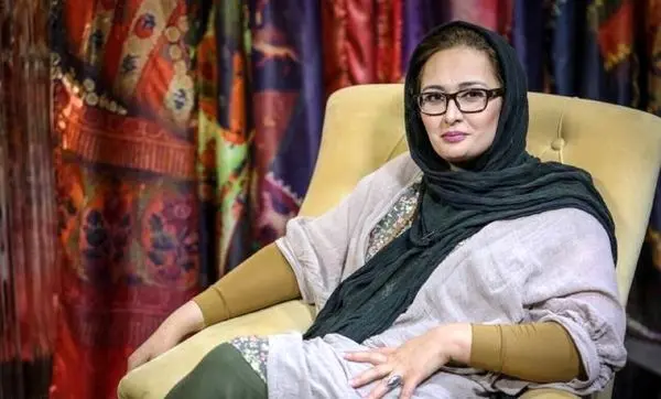 پریوش نظریه به «مجبوریم» پیوست