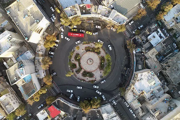 اجرای طرح بهسازی فلکه های اول و دوم خزانه 

