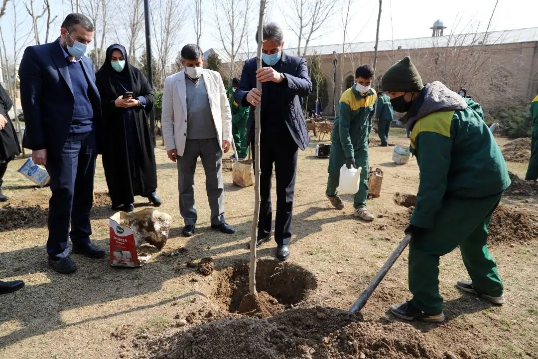 برگزاری مراسم پویش ملی ایران سرسبز در باغ موزه قصر منطقه 7