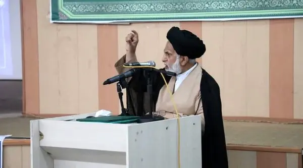 پاسداران با خدمت و عمل به تکلیف نشان دادند میراث دار شهدا هستند.