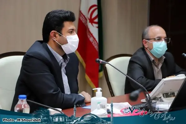 نشستن دور یک میز مشکلات را بهتر و مطلوب تربرطرف می کند