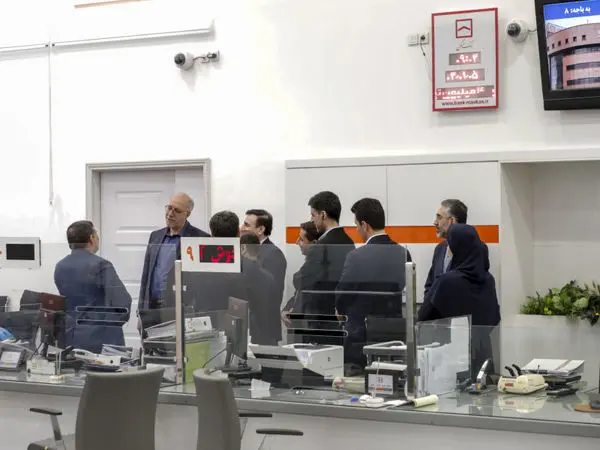 ضرورت و اهمیت هدفگذاری شعب بانک مسکن به منظور جلب سرمایهگذاری و مشارکت مردم در جهت رونق تولید مسکن و تحقق شعار سال