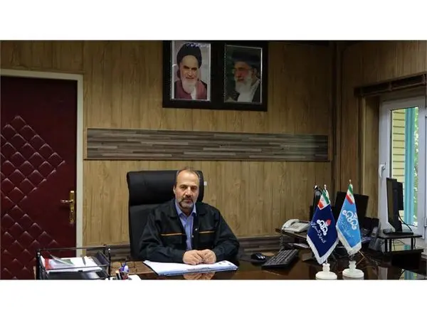 رنگ آمیزی سقف مخزن 705 انبار نفت منطقه استان مرکزی با موفقیت به پایان رسید