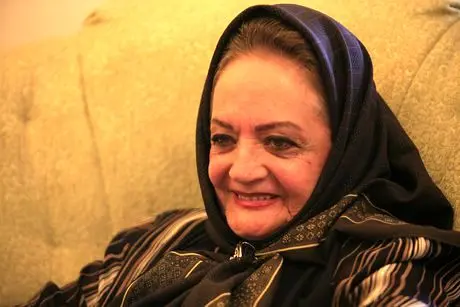 پشت پرده عکس خانم بازیگر در خانه سالمندان!
