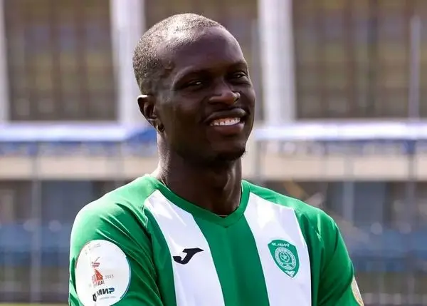 اندونگ به اخمت گروژنی پیوست