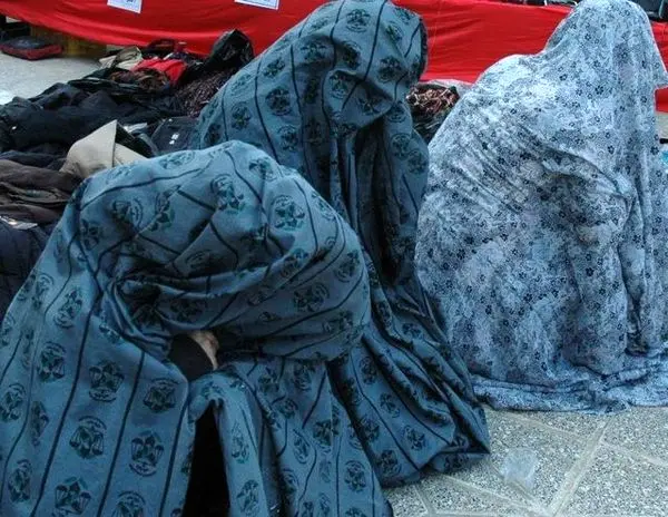 درگیری شدید دو خواهر + عکس