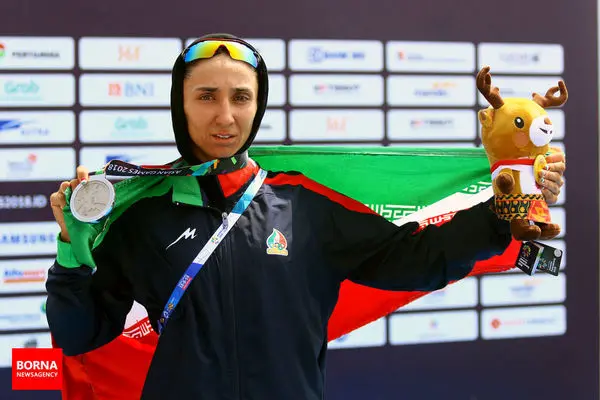 اشک های نازنین ملایی پس از کسب مدال نقره بازیهای آسیایی+عکس