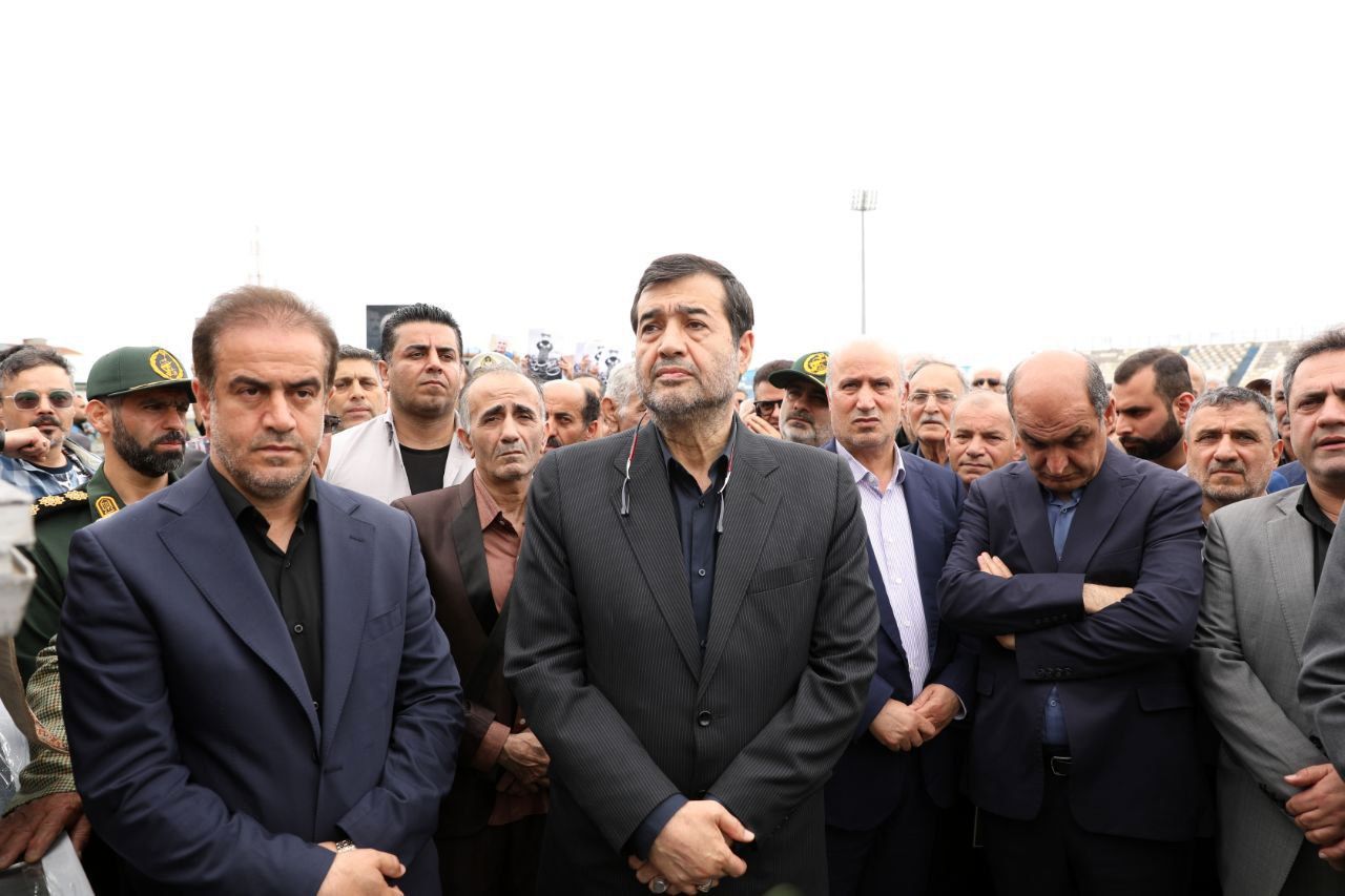 حضور وزیر ورزش در مراسم تشییع پیکر بهمن صالح‌نیا