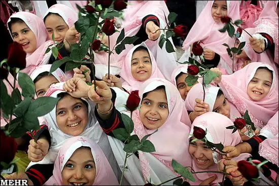 ۱۴.۵ میلیون دانشآموز کشور به استقبال اول مهر رفتند