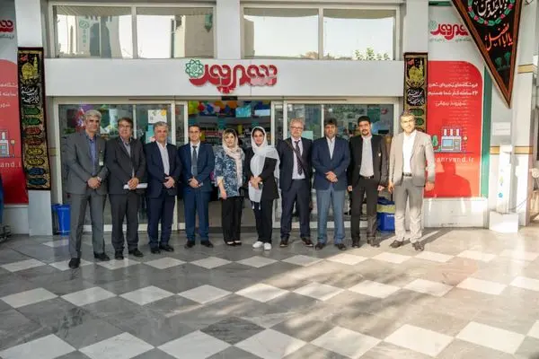  بازدید مدیران ارشد بزرگترین فروشگاه‌ زنجیره‌ای روسیه از فروشگاه شهروند بیهقی