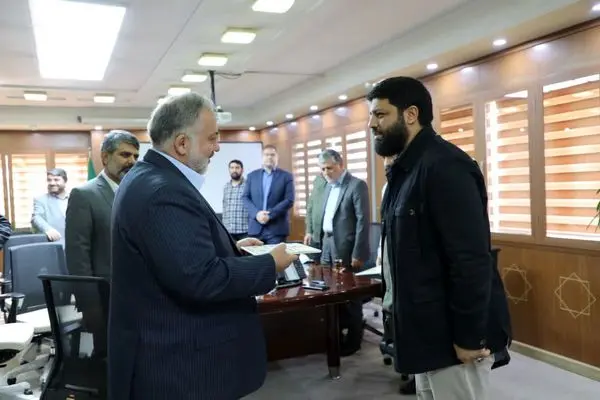 تکریم و معارفه شهردار ناحیه حرم مطهر حضرت امام خمینی(ره) و شهردار گلزار شهدا