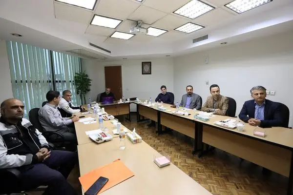 یک راهبرقطار به عنوان نماینده مدیرعامل در کمیته طرح طبقه بندی مشاغل معرفی شد