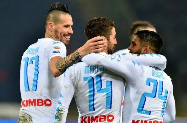  لیگ در دست یوونتوس است
