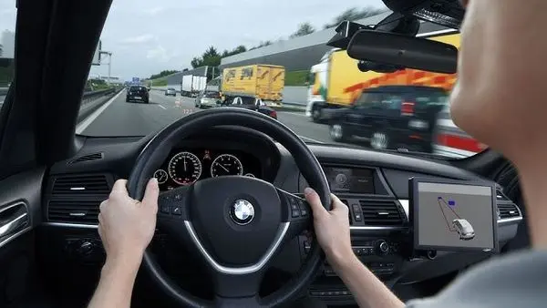 ۱۰ استعلام پرکاربرد خودرو که هر راننده باید بلد باشد