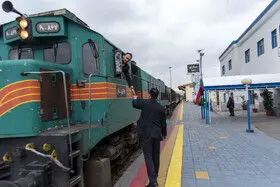 فروش بلیت قطارهای مسافری برای نیمه دوم فروردین