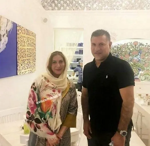 تیپ متفاوت خانم بازیگر در کنار علی دایی+عکس
