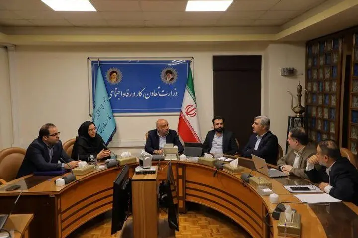افزایش حق کمک‌هزینه اقلام مصرفی کارگران و بازنشستگان