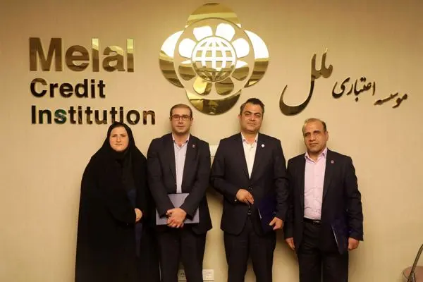 خدمت رسانی به ارباب رجوع باعث رضایت خداوند و مردم می شود