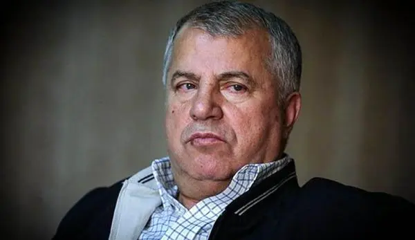 پروین: دخترم زنگ زد قهوه خونه بره بازی رو ببینه!