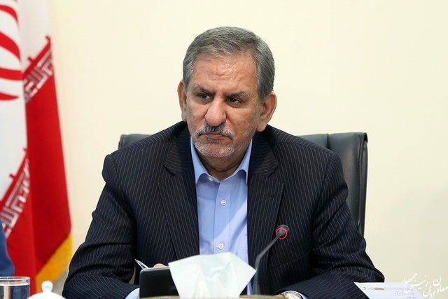 شرایط اقتصادی کشور به سمت بهبودی حرکت می‌کند