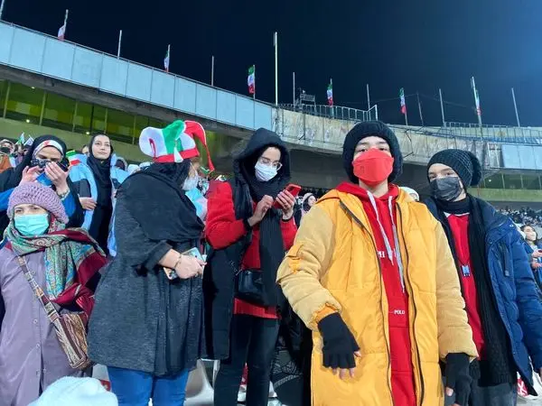 حضور بانوان در دیدار استقلال و مس قطعی است