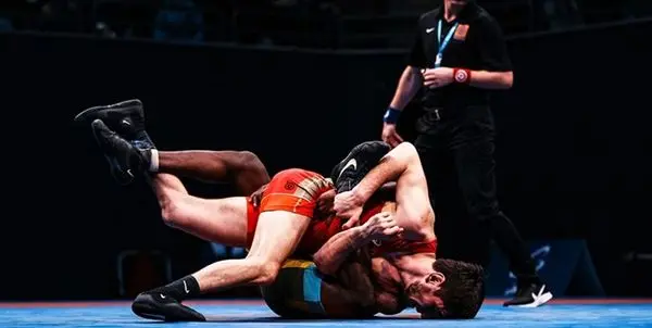 آغاز رقابتهای کشتی بزرگسالان قهرمانی آسیا