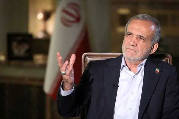 دستور پزشکیان برای شنیدهشدن نظرات در زمینه لایحه فضای مجازی