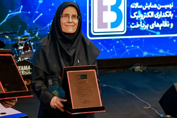 حساب دیجیتال کودک و نوجوان پاسارگاد (زیپاد)،اپلیکیشن برگزیده برتر بانکی جشنواره دکتر نوربخش در نهمین همایش سالانه بانکداری الکترونیک و نظامهای پرداخت