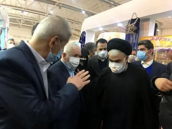 بازدید مدیرعامل موسسه اعتباری ملل از نمایشگاه گردشگری