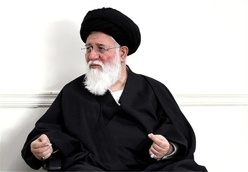 کمک به تیم پدیده سبب احیای ورزش در استان خواهد بود