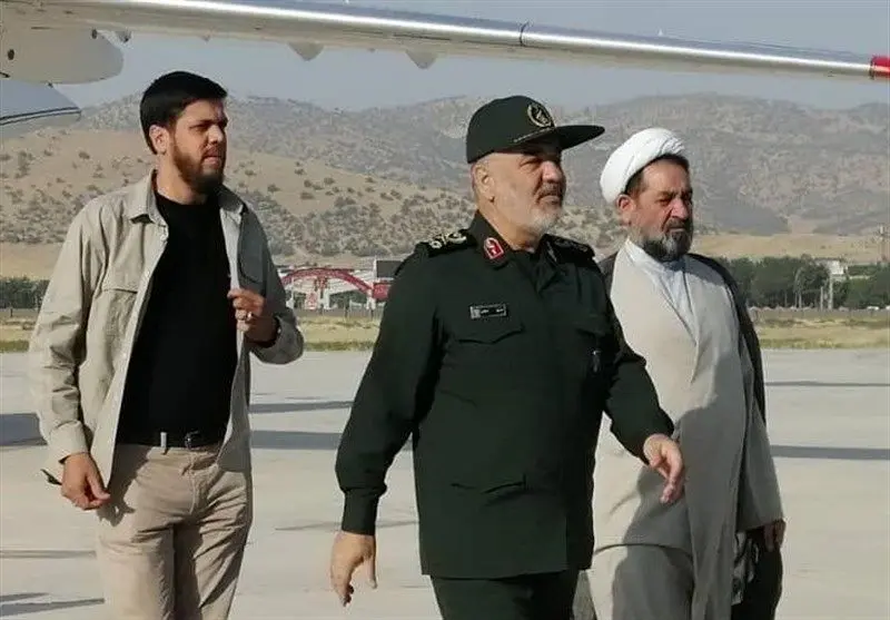 فرمانده کل سپاه به استان لرستان سفر کرد