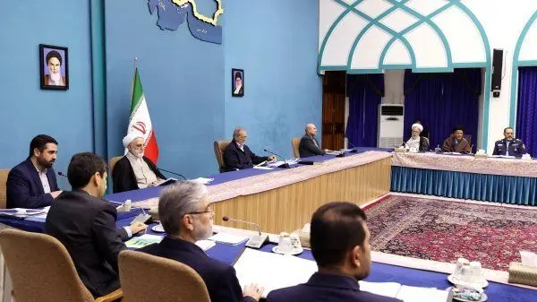 رئیسجمهور: ادامه فیلترینگ قابل قبول نیست