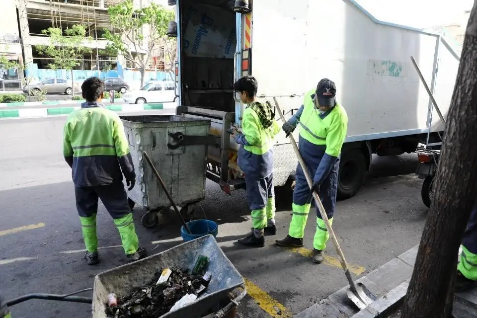 ‍اقدامات پیشگیرانه و آماده باش نیروهای خدمات شهری منطقه ۱۳ 