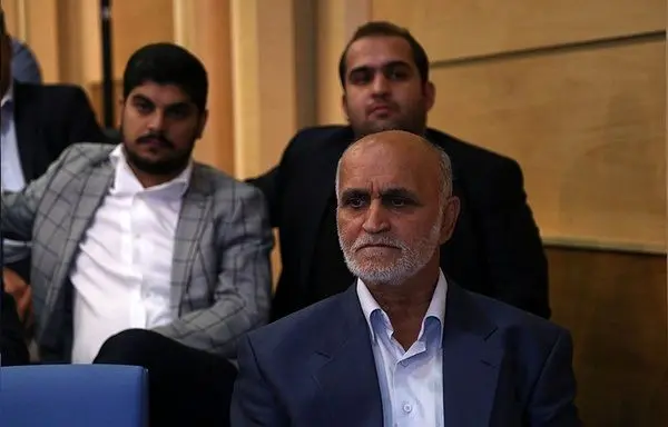 باید به فکر آینده استقلال بود / فرهاد باید حد خودش را بداند