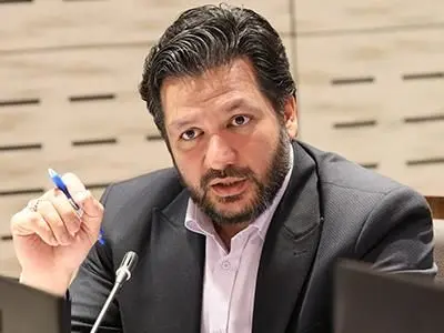 پل دسترسی شهرک شهید خرازی، در آستانه بهره برداری