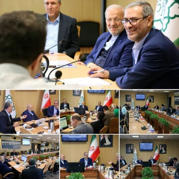 دیدار مردمی شهردار منطقه۶ و نماینده مردم در مجلس شورای اسلامی با شهروندان تکه ششم شهر