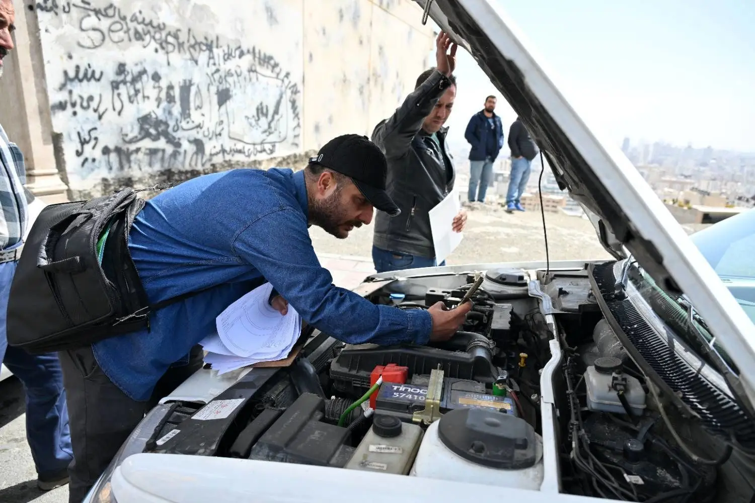 اجرای فرآیند کارشناسی و جبران خسارت خودروهای آسیب‌دیده منطقه یک در حملات اخیر