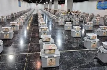 تداوم نقش‌آفرینی بانک پارسیان در رزمایش مواسات با اهدای کمک‌های مؤمنانه به نیازمندان

